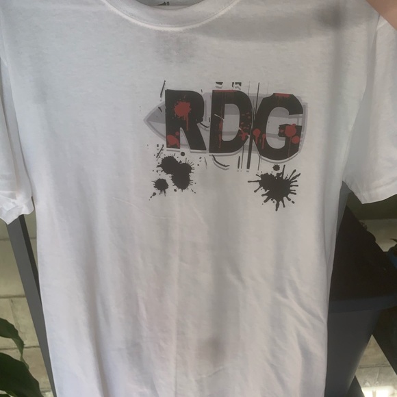 Custom tee - Picture 2 of 2